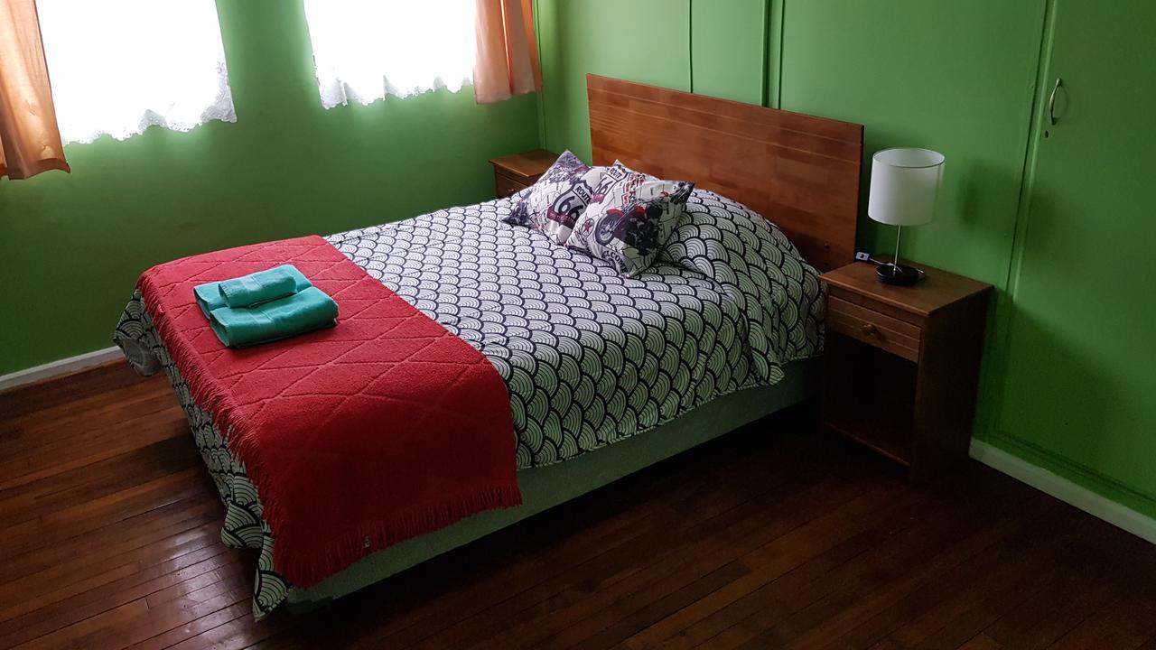 Hostal Viajeros Punta Arenas Bagian luar foto